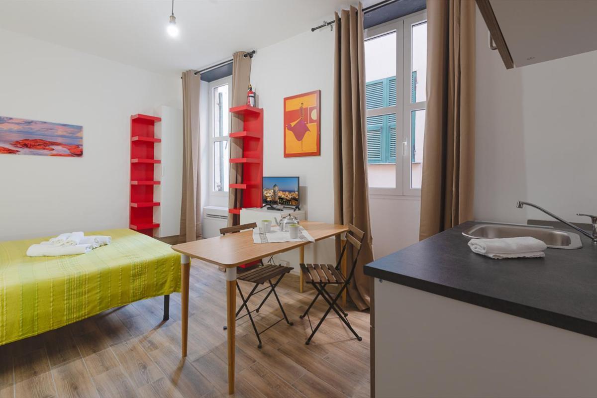Appartamento Maddalena Basso - Affitti Brevi Italia Génova Exterior foto
